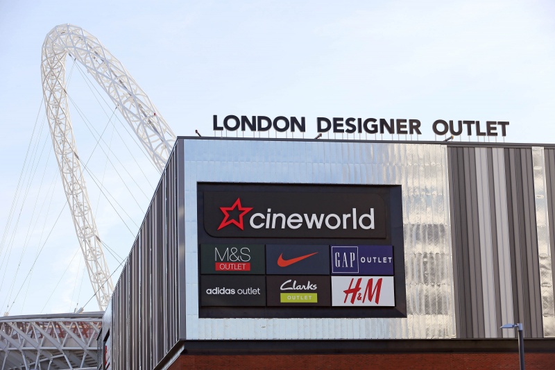 File:London Designer Outlet adjacent to Wembley Stadium 2.jpg