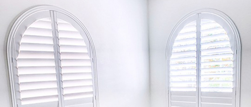File:Shutters louvre arched 900.jpg
