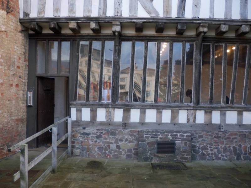 File:Tudor building.jpg