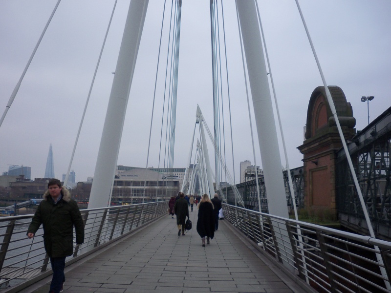 File:Hungerford bridge (2).JPG
