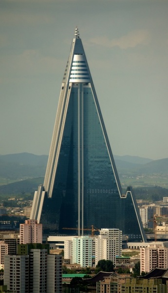 File:Ryugyong Hotel.jpg