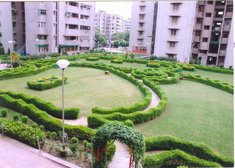 File:Item 23992 - Kanungo Cooperative Group Housing Society Ltd, Patpar Ganj, Delhi, India 2 0.jpg