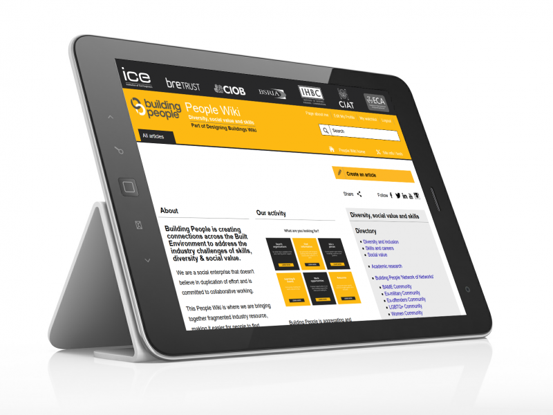 File:People wiki on ipad.png