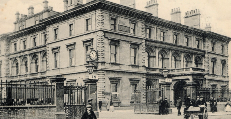 File:Royal station hotel hull.png