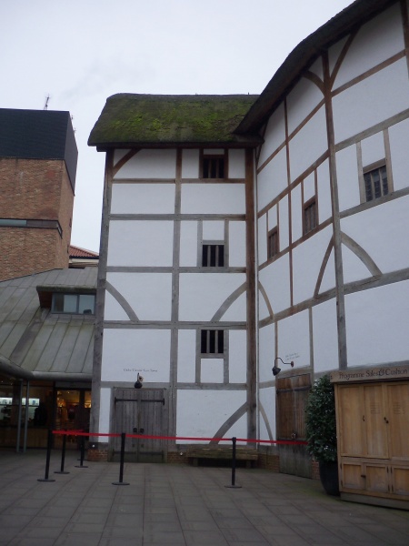 File:Globe theatre (1).JPG