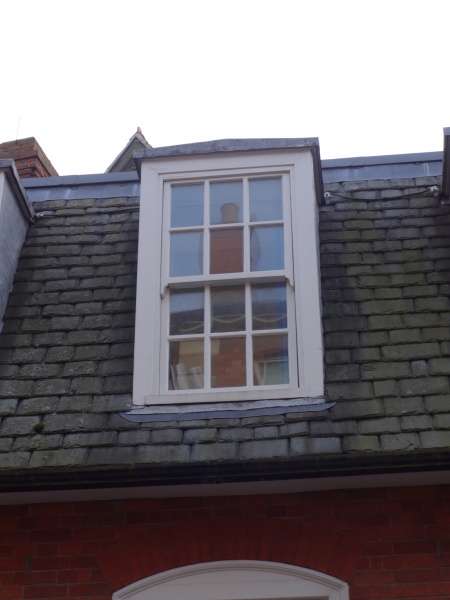File:Dormer window (2).JPG