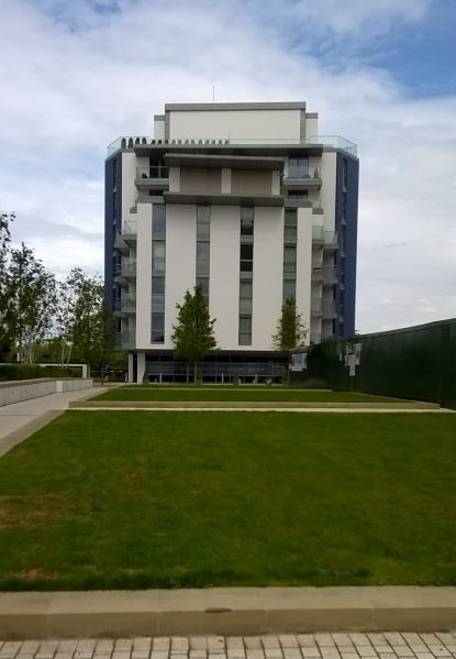 File:Wandsworth riverside (4).jpg
