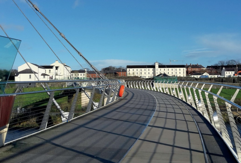 File:Peace bridge.jpg