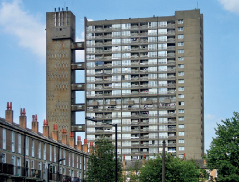 File:Balfron tower.jpg
