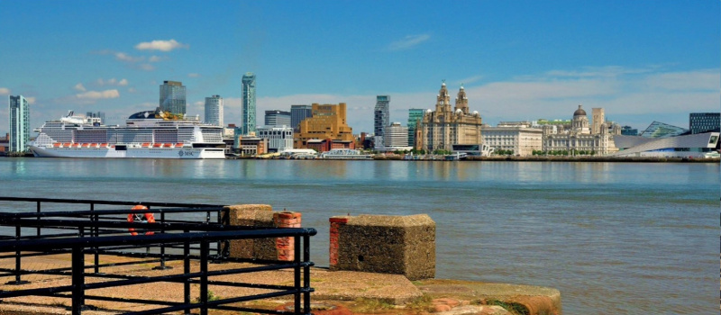 File:Liverpool waterfront.jpg