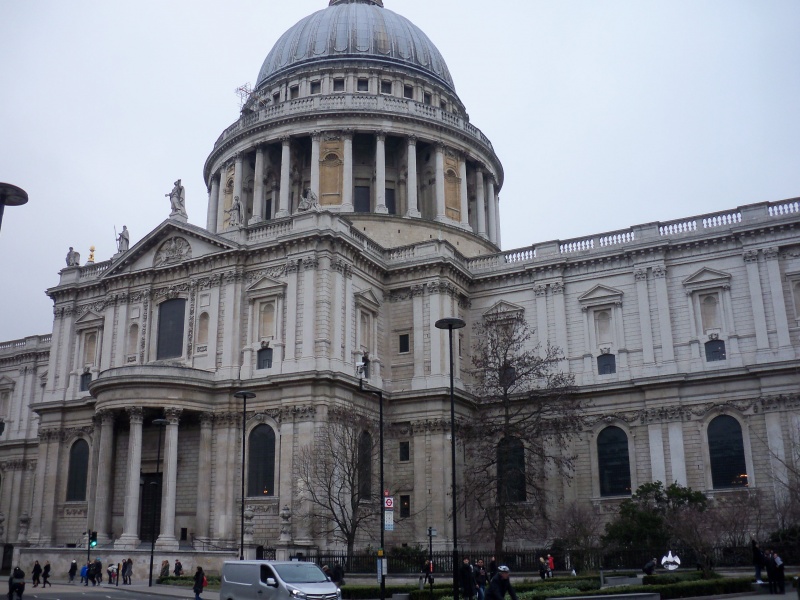 File:St pauls cathedral (3).JPG