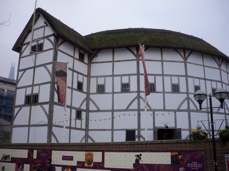 File:Globe theatre (5).JPG