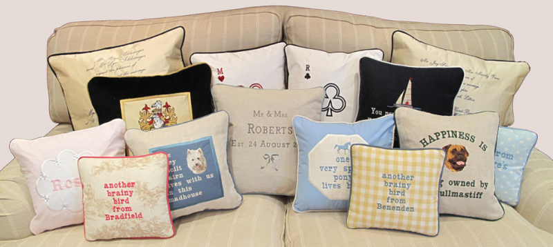 File:Cushions3-30.jpg