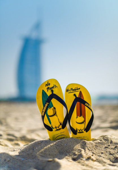 File:Havaianas UAE-flip-flops.jpg