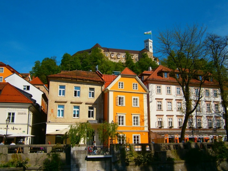 File:Ljubljana Castle.jpg