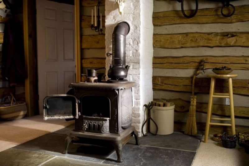 File:CastIronStove.jpg