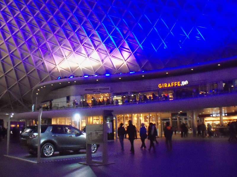 File:Kings cross station (2).JPG