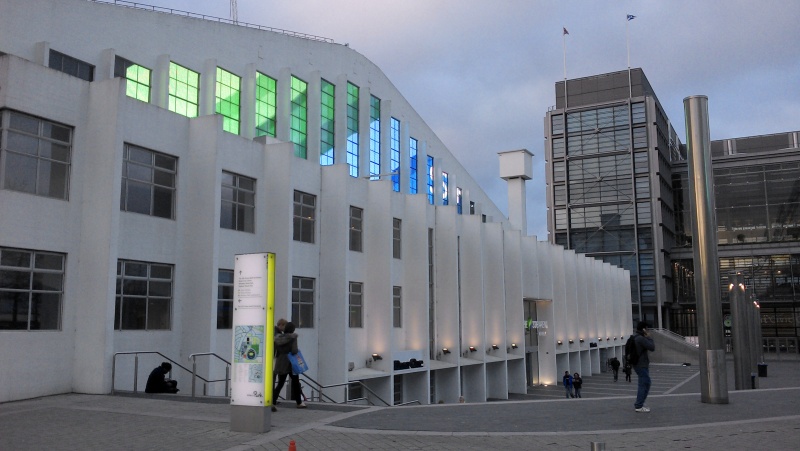 File:Wembley arena 3.jpg