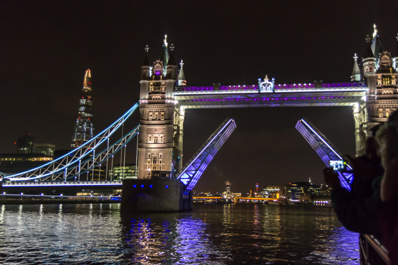 File:BasculeTowerBridge.jpg