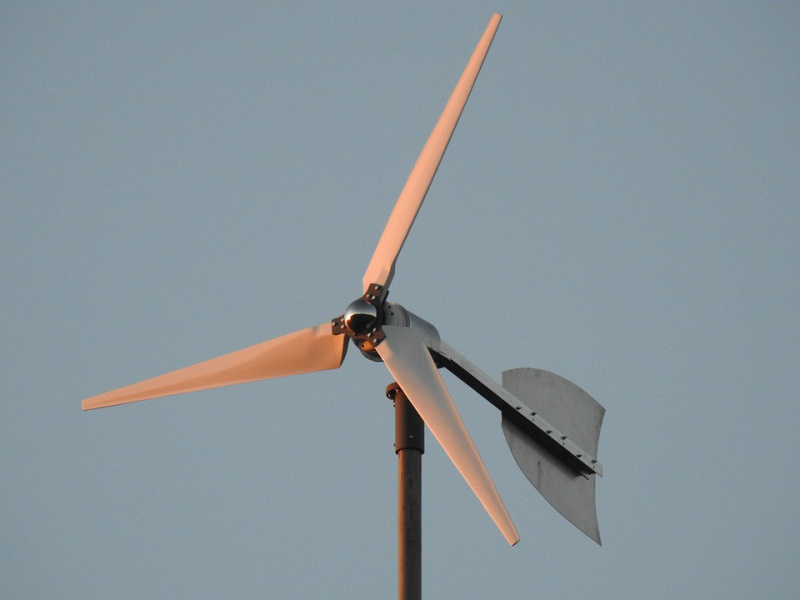 File:Turbine-Wind vertical.jpg