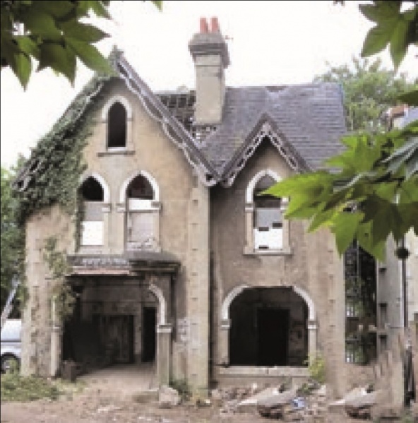 File:Drakes house shell.jpg